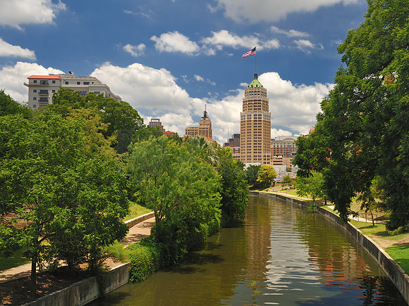 SA Riverwalk - Tower Life 3 (crop)