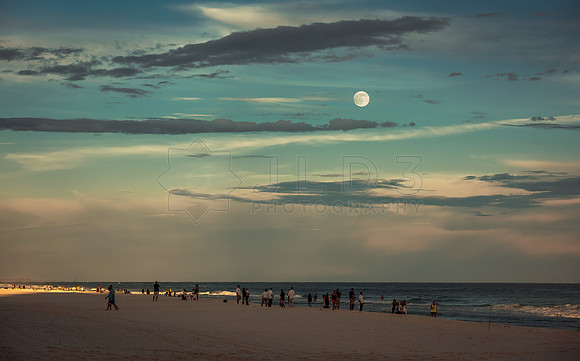 beach moonrise-2
