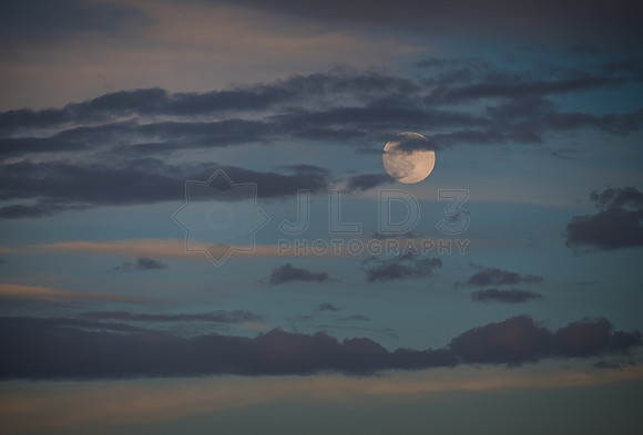 full moon
