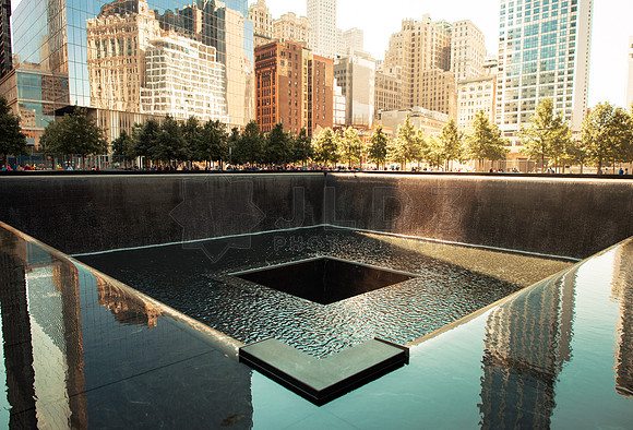 reflecting pool