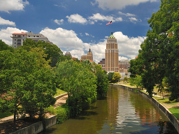 SA Riverwalk - Tower Life 3 (crop)